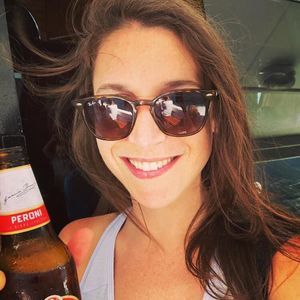 Meet your Posher, Becca